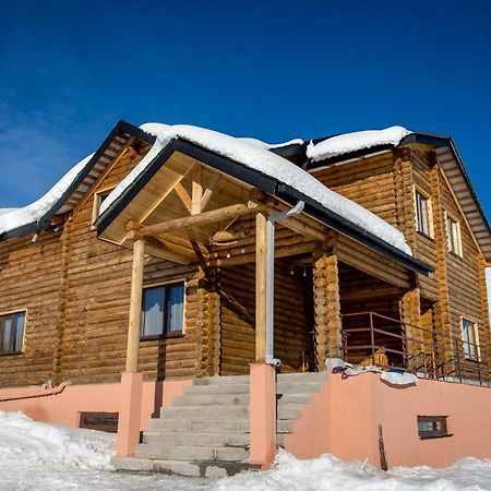 Snow Time Eco Chalet Gudauri Zewnętrze zdjęcie