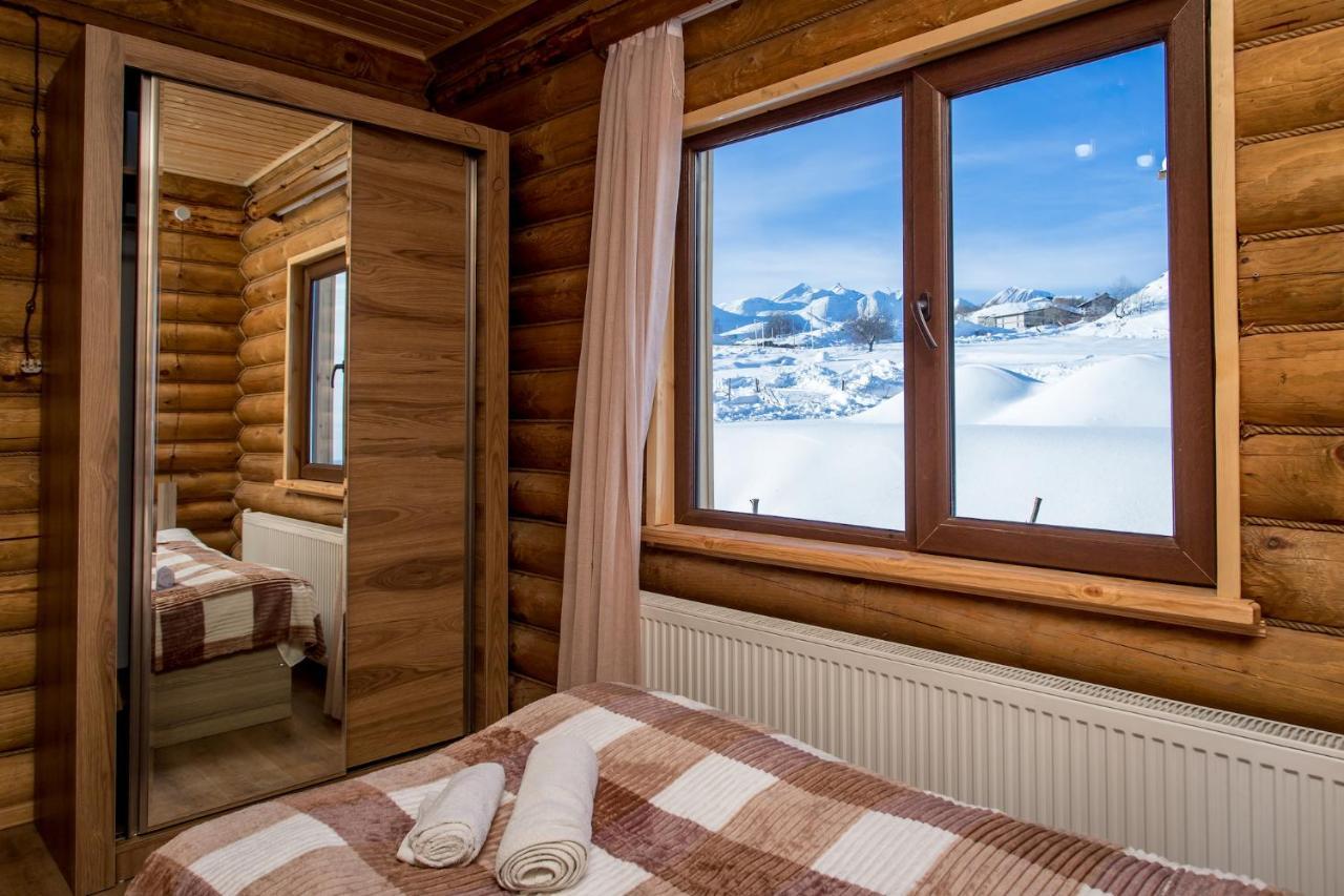 Snow Time Eco Chalet Gudauri Zewnętrze zdjęcie